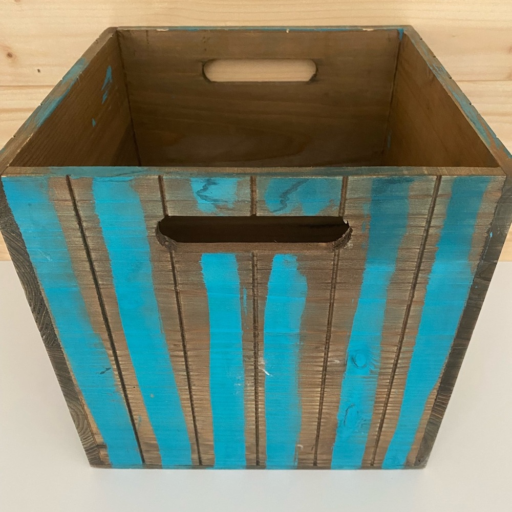 Rustic Farmhouse Wooden Storage Bin Set 2 Piece Built-In Handles Country Cottage - Picture 4 of 11